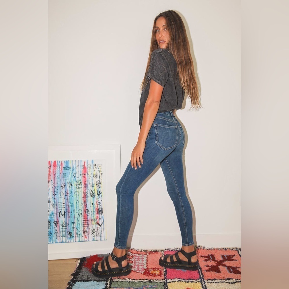 Free People We the Free Krissy Skinny Jeans Size 25